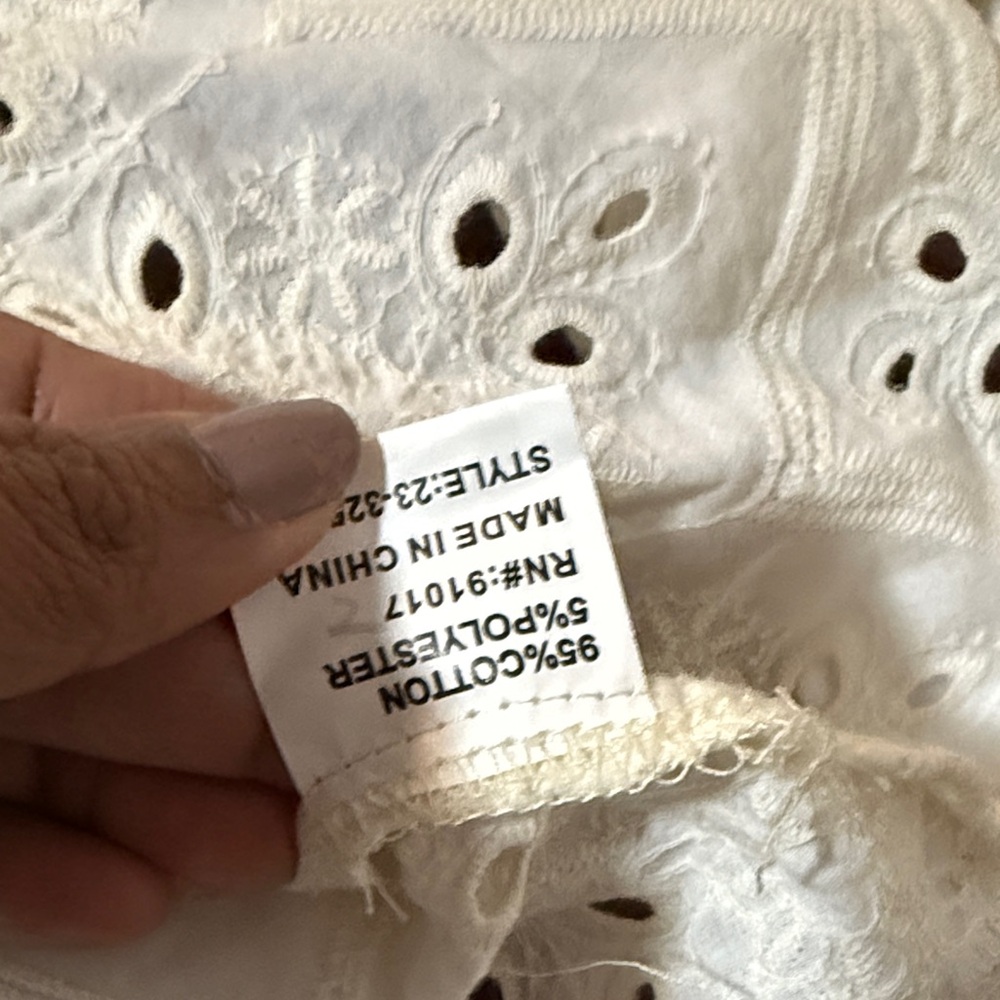 Anthropologie solitaire Sz medium M cottagecore Cream Eyelet Women's Top - Picture 7 of 9